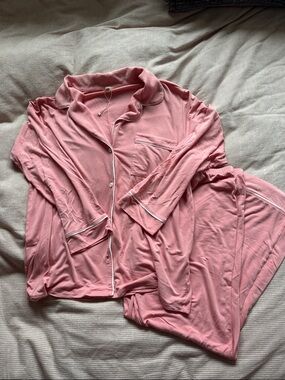 Eberjey Pink Long-Sleeve Button Pajama Set with Contrast Piping